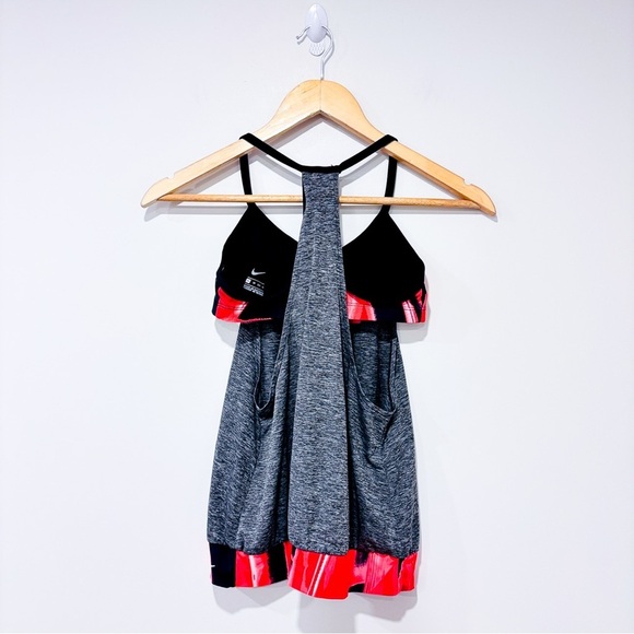 NIKE Grey and coral sports camisole with integrated top - Picture 6 of 6